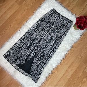 Daniel Rainn  Black and Grey print Maxi Skirt